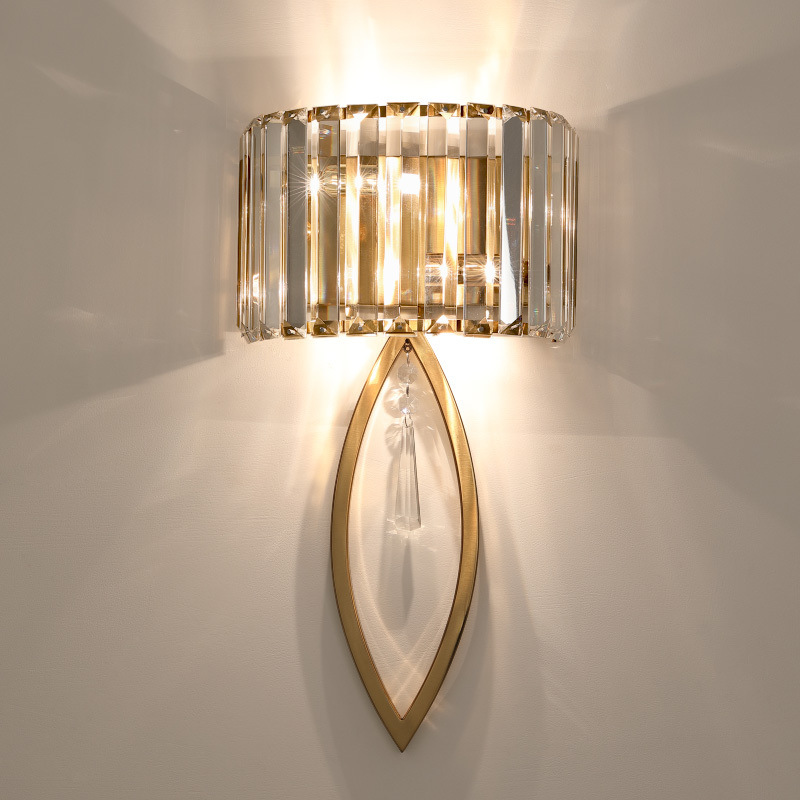 Post-modern American-style Crystal Wall Lamp for Living Room