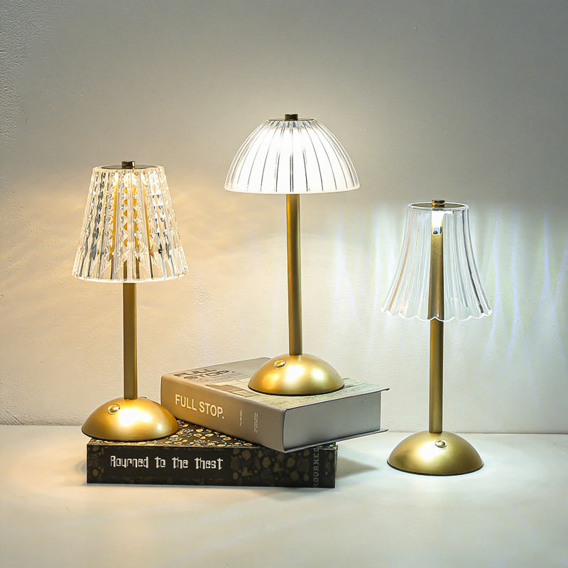 LED Retro Metal Table Lamp, USB Rechargeable, for Bedroom and Dining Room